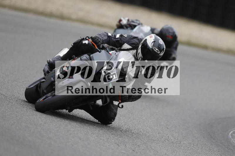 /37 09.08.2026  Pluess Motosport ADR/Freies Fahren/25